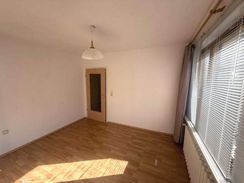 EG: Arbeitszimmer aus anderer Perspektive - 