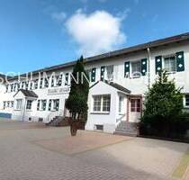 Wunderschönes Kaiserin Victoria Mehrfamilienhaus mit 14 Wohnungen und 2 Garagen - Wilhelmshaven Heppens