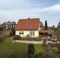 Wohnhaus mit schönem Gartengrundstück in Winkelhaid