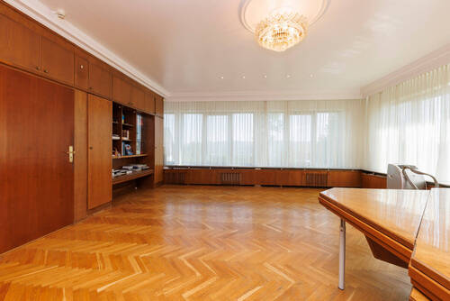 Arbeitszimmer - 