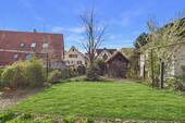Garten mit Hütte - Einfamilienhaus mit 227,00 m&sup2; in Waiblingen zum Kaufen