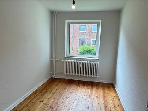 Arbeiten/Kind - Etagenwohnung mit 53,40 m&sup2; in Kiel zur Miete