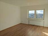 Wohnzimmer - 2 Zimmer Etagenwohnung zur Miete in Pirmasens