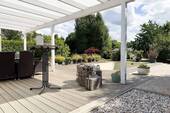 Terrasse und Pool - 