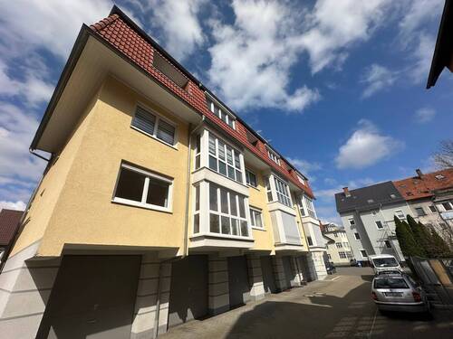 Garagenansicht - Etagenwohnung mit 56,50 m² in Tuttlingen zum Kaufen