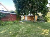 Garten mit kleinem Ferienparadies - 