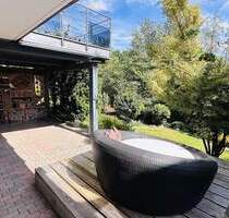 Charmantes Einfamilienhaus mit Einliegerwohnung - Ihr neues Zuhause in ruhiger Lage - Windberg