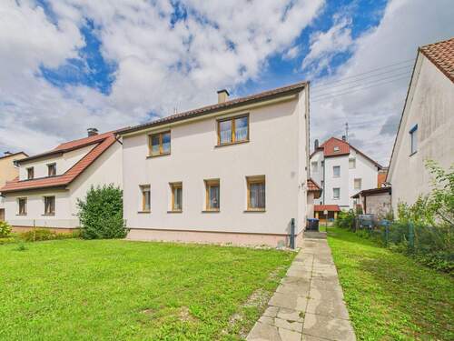 CAM03694G0-PR0023-STILL001 - 