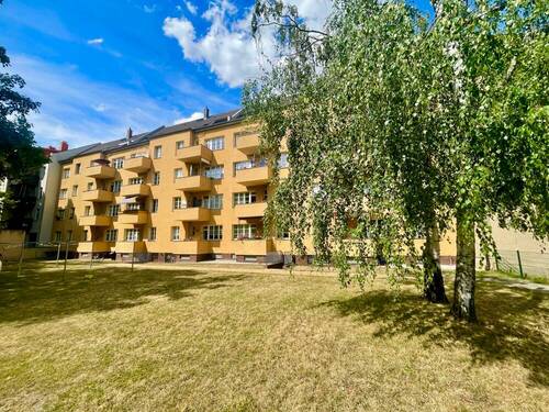 Rückansicht - Für Investoren geeignet - 125.000,00 EUR Kaufpreis, ca.  55,30 m² Wohnfläche
