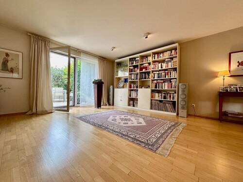 Zutritt Sonnenterrasse - 4 Zimmer Reihenmittelhaus zum Kaufen in Mönchengladbach