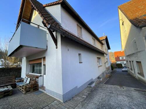 Blick vom Hof - Mehrfamilienhaus, Wohnhaus mit 252,00 m&sup2; in Bad Orb zum Kaufen