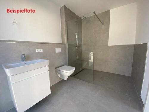 Beispielfoto Bad - 5 Zimmer Etagenwohnung in Gevelsberg