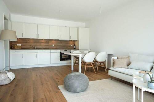 Wohnen / Essen / Kochen - 4 Zimmer Etagenwohnung zur Miete in Oberasbach