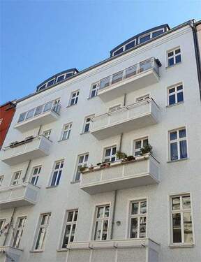 ansicht neu.jpg - Nahe Boxhagener Platz: vermietete, ruhige ETW im Altbau mit West-Balkon