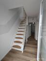 Treppe hinauf ins Dachgeschoss - 