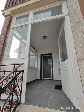 Herzlich Willkommen ! - renoviertes Reihenhaus - ohne Garten