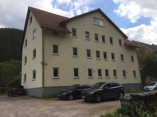 Straßenansicht.JPG - 2 Zimmerwohnung zur Miete in Luisenthal