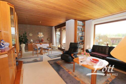 Wohn- und Esszimmer - 