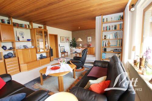 Wohn- und Esszimmer - 