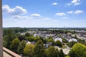 Blick aus Wohnung - 4 Zimmer Etagenwohnung zum Kaufen in Ratingen