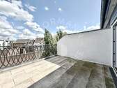 Dachterrasse - 4 Zimmer Etagenwohnung zur Miete in Düsseldorf