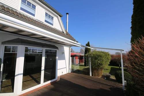Terrasse mit Markise - 