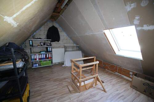 Dachgeschoss als Ausbaureserve oder Hobbyraum - 