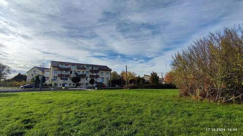 Seniorenzentrum beim Neubaugebiet - 