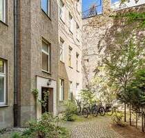 Berlin-Kreuzberg (Bergmannkiez) - Immobilieninvestment: vermieteter Altbau in Toplage