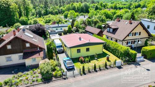 Luftbild - Haus und Umgebung - 
