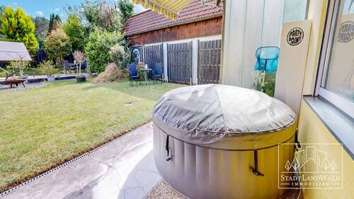 Terrasse mit Whirlpool - 