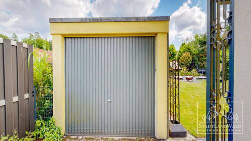 Garage - 