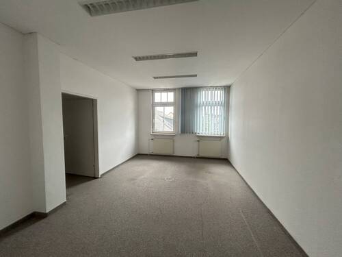 IMG_2222.jpeg - Büro zur Miete in Chemnitz