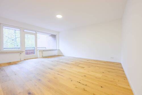 Wohnzimmer_01.jpg - 3 Zimmer Etagenwohnung zum Kaufen in Hamburg