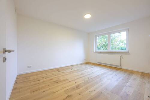 Schlafzimmer_01.jpg - 