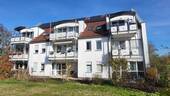 Bild 1 - +++Langenau-OT, 2,5-Zi.-ETW, 59,46 m² Wfl., Balkon, super Aussicht, TG, sofort beziehbar+++
