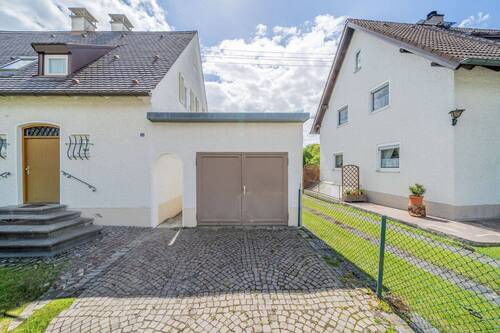 Garage - 