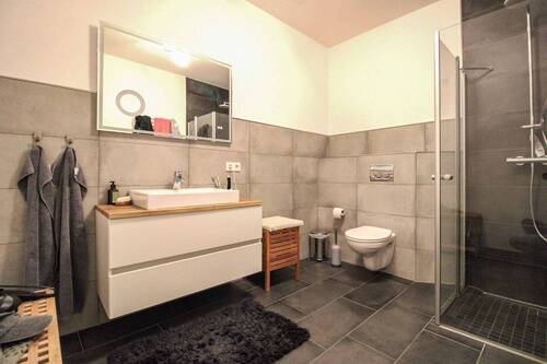 Badezimmer UG - 