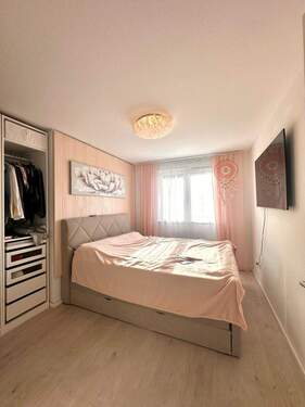 Schlafzimmer - Etagenwohnung mit 72,70 m² in Villingen-Schwenningen zum Kaufen