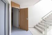 Treppenhaus - 2 Zimmer Einfamilienhaus zum Kaufen in Ludwigsburg
