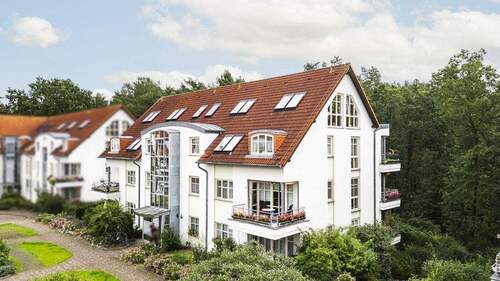 östliche Ansicht - '2-Zimmer-Souterrainwohnung mit Terrassen und Garten - bezugsfrei ab 2026'