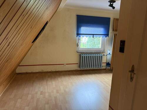Kinderzimmer im DG - 