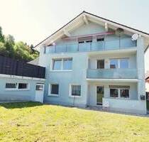 Dreifamilienhaus mit freier Wohnung im Erdgeschoss! - Marktoberdorf