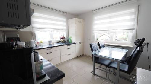 EG-Küche - Mehrfamilienhaus, Wohnhaus mit 255,00 m² in Marktoberdorf zum Kaufen