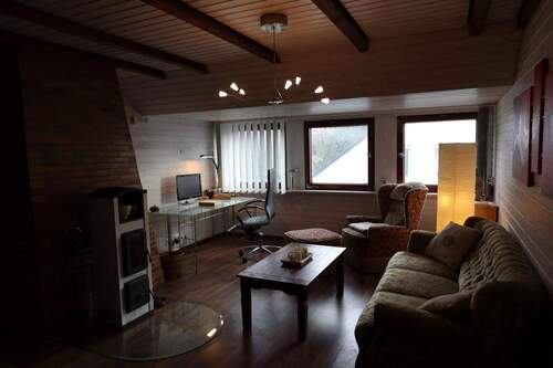 Dachgeshoss Wohnraum Ansicht 2 - 