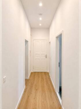 Flur - 2 Zimmer Etagenwohnung in Berlin