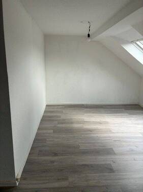Wohn- und Schlafbereich 2 - 1 Zimmer Etagenwohnung in Gelsenkirchen