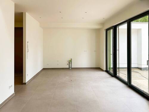 Küche mit Terrassenzugang - Einfamilienhaus mit 149,00 m&sup2; in Markkleeberg zur Miete