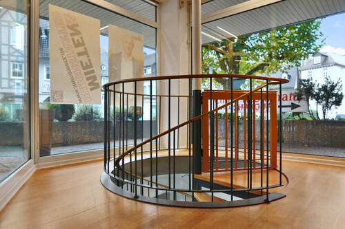 Treppe ins UG - Werz Immobilien - 