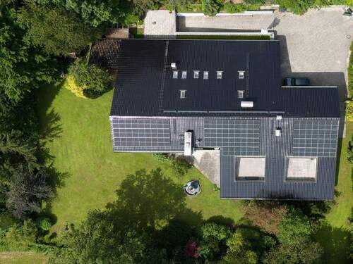 Drohne- Blick aufs Dach (1 von 1) - 